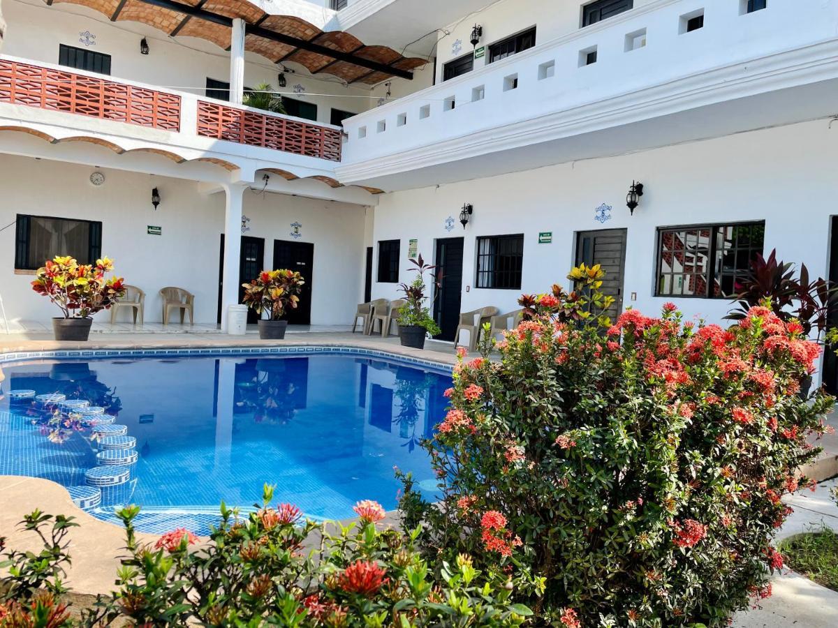 Hotel Kale -Iztac Los Ayala Exterior photo